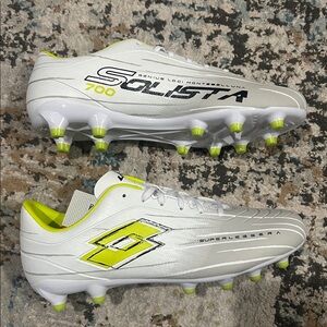 Men’s lotto Soccer Cleats